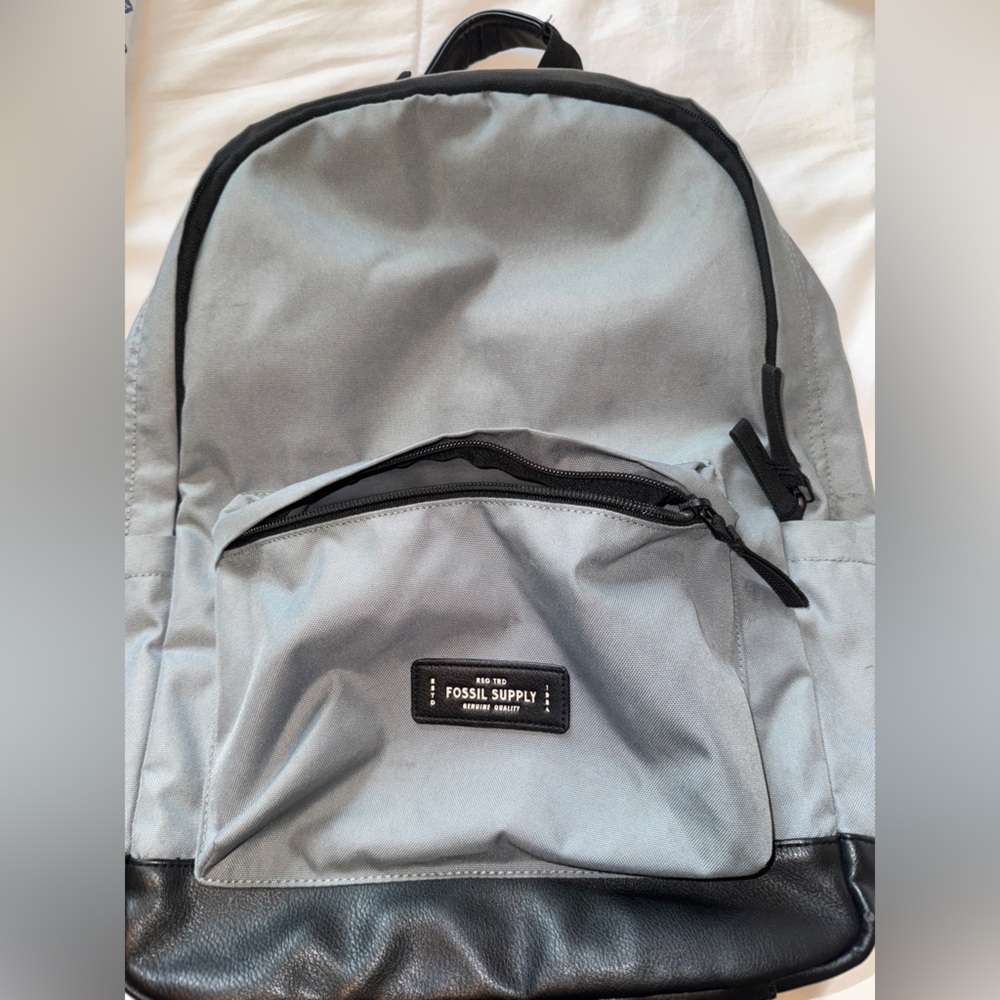 Light Blue and Black Fossil Backpack  (Pre-owned)